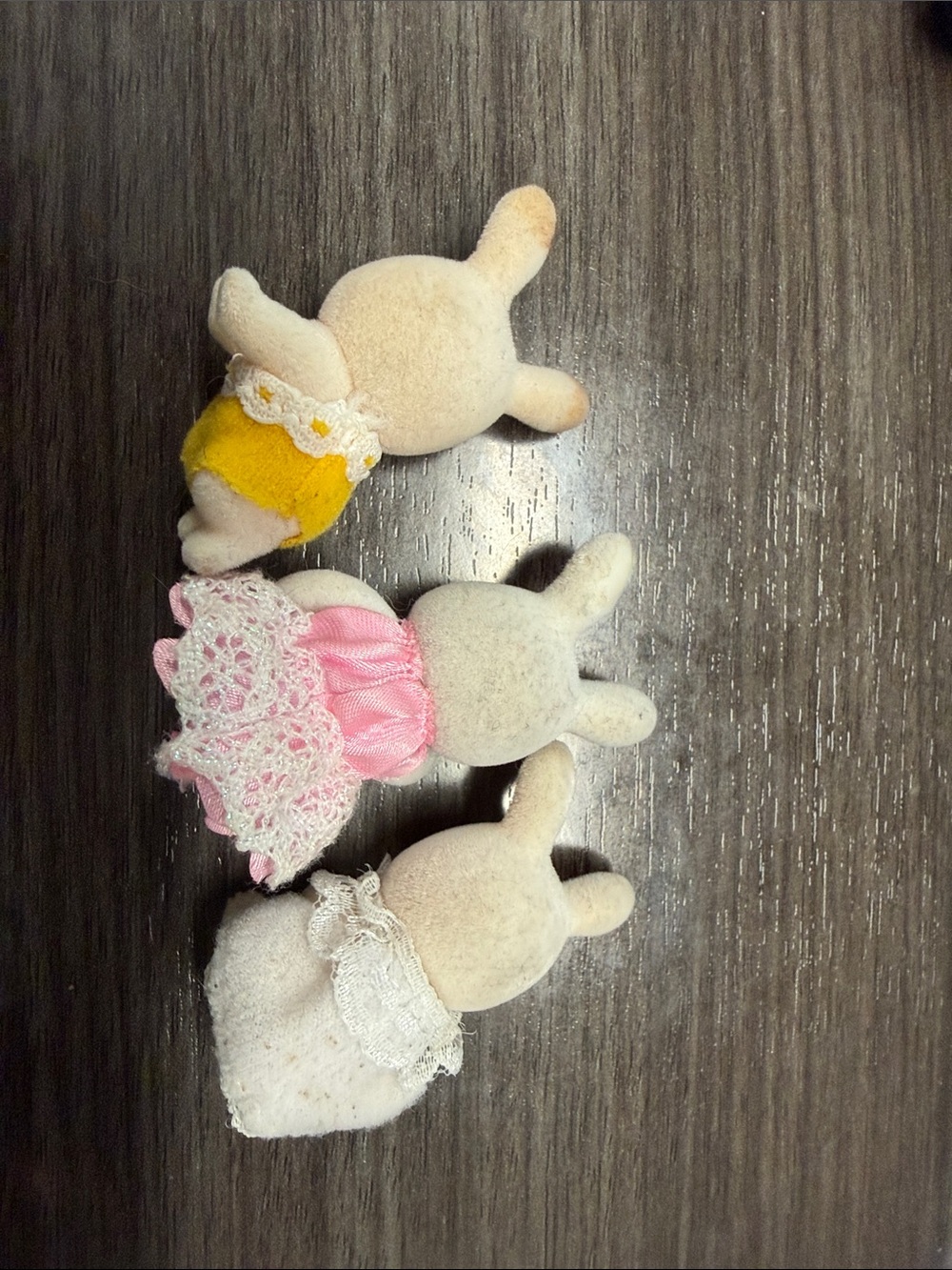 Calico critters chocolate rabbit family Sylvania rabbit - Picture 2 of 3